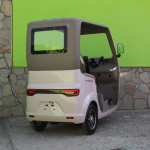 Триместна електрическа триколка Max Motors LUXURY BUS Ivory White - Image 8